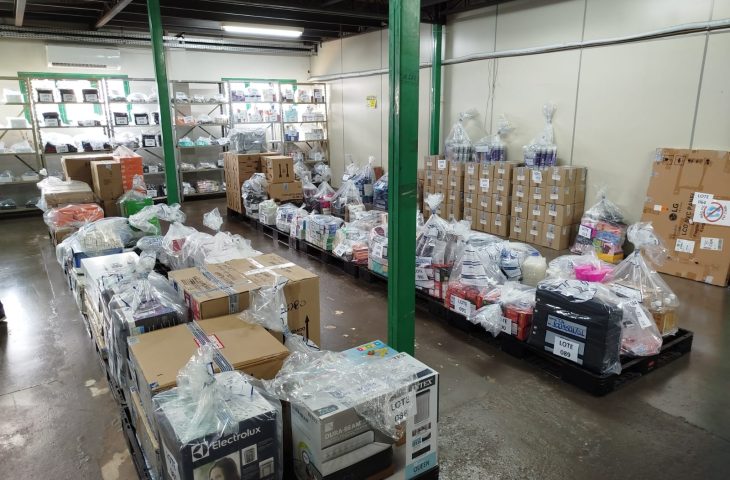 Leilão da Sefaz oferece 400 lotes com eletrônicos, vestuário e diversos itens a partir de R$ 200