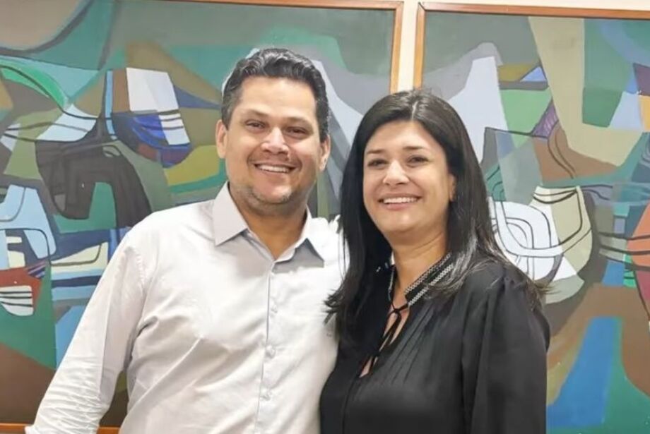 Colega de partido, Alcolumbre nomeia Rose Modesto para cargo no Senado  