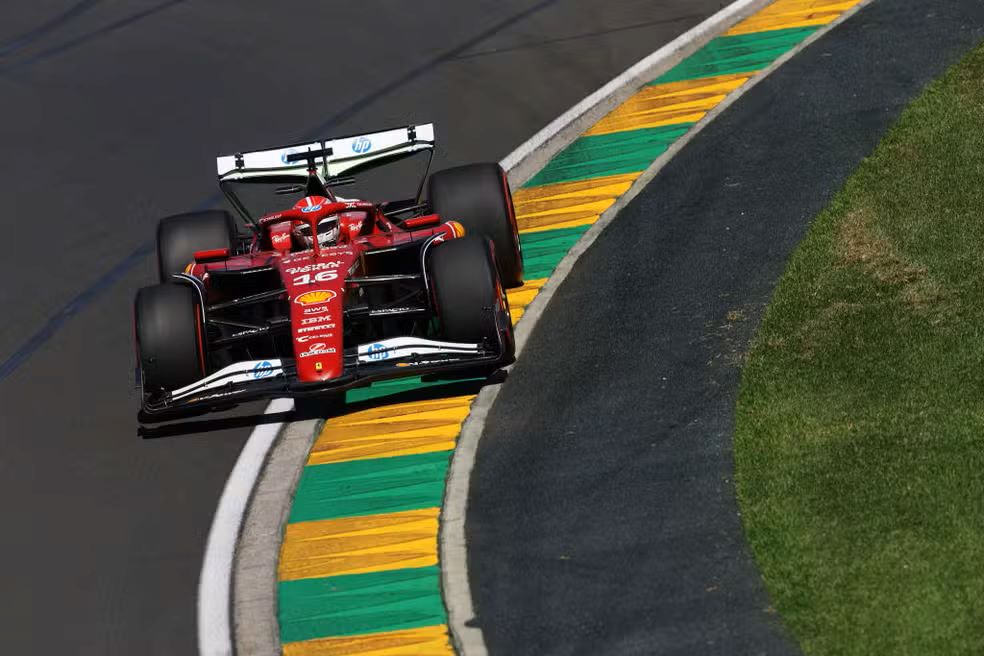 GP da Austrália: Hamilton é 5º, e Bortoleto, 18º, em 2º treino liderado por Leclerc
