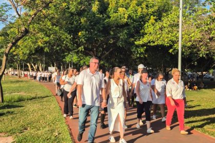 Caminhada pela Paz reúne comunidade três-lagoense em ato de conscientização e valorização das mulheres