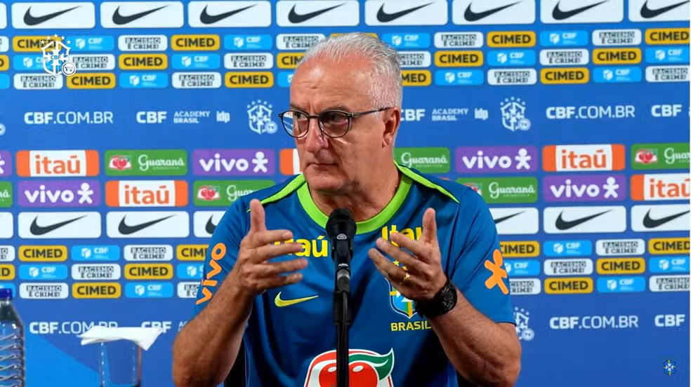 Dorival diz que Seleção terá seis mudanças e Matheus Cunha titular para enfrentar a Argentina