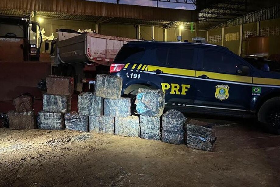 PRF faz outra grande apreensão de cocaína em caminhão com minério  