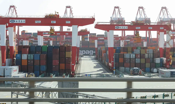 EUA vão taxar produtos da China em 104% a partir desta quarta