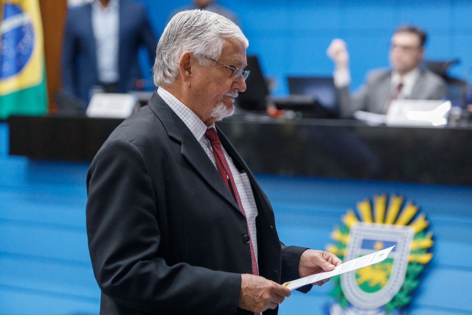 Zeca encaminha pedido de asfalto para facilitar acesso à aldeia indígena de Miranda