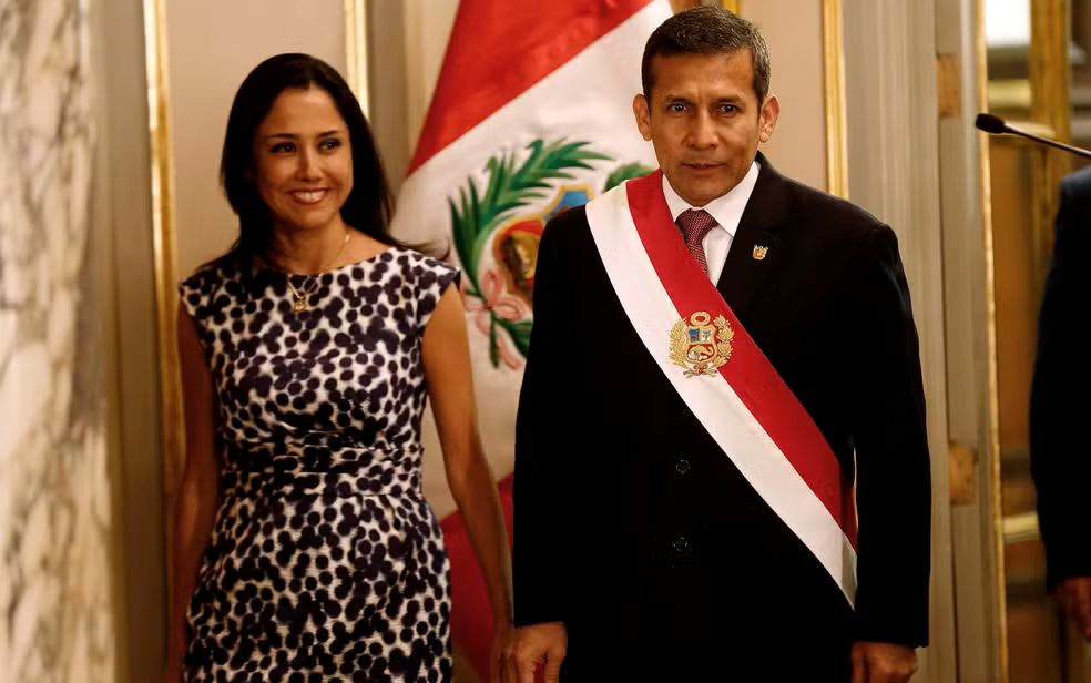 Ex-primeira-dama do Peru deve chegar às 12h30 na Base Aérea de Brasília em avião da FAB