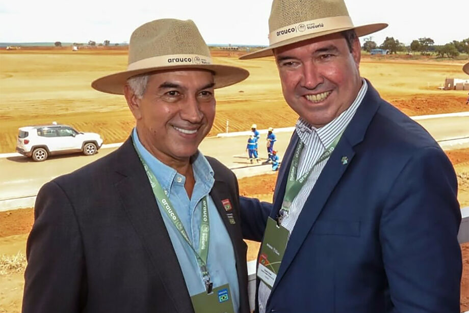 Fusão do PSDB e Podemos não assegura a permanência de Riedel e Azambuja  