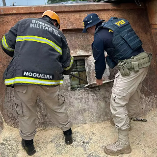 PRF intercepta 469 kg em um único dia, maior apreensão de cocaína do mês