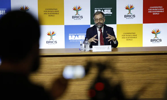 Tarifaço e fundo ambiental são prioridades de chanceleres do Brics