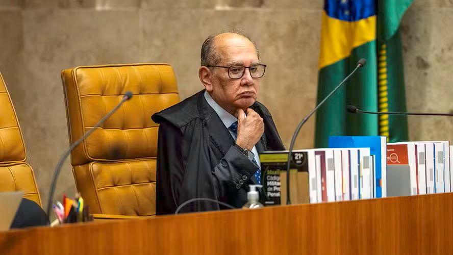Prisão de Collor: Gilmar Mendes cancela pedido para julgamento presencial, e análise virtual pelo STF será retomada