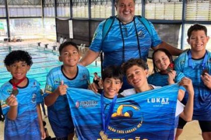 Três Lagoas se destaca em torneio regional paulista de natação e classifica atletas entre os 10 melhores do Brasil