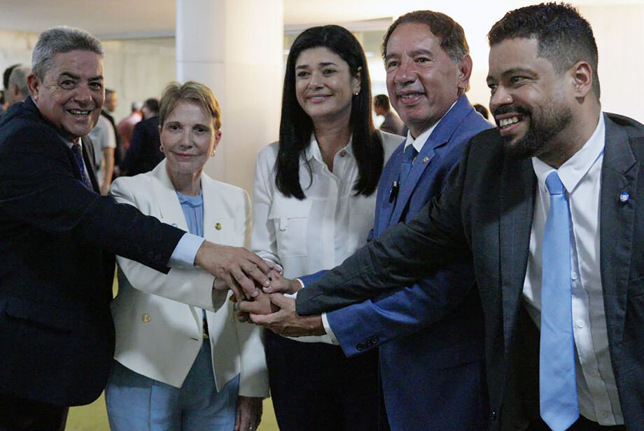 Tereza articula "superfederação" e fecha portas ao PT no Estado  