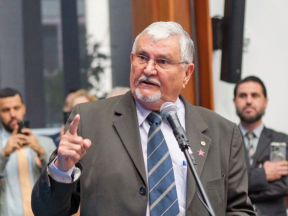 Zeca solicita viabilização de sementes e adubo para assentamento de Sidrolândia