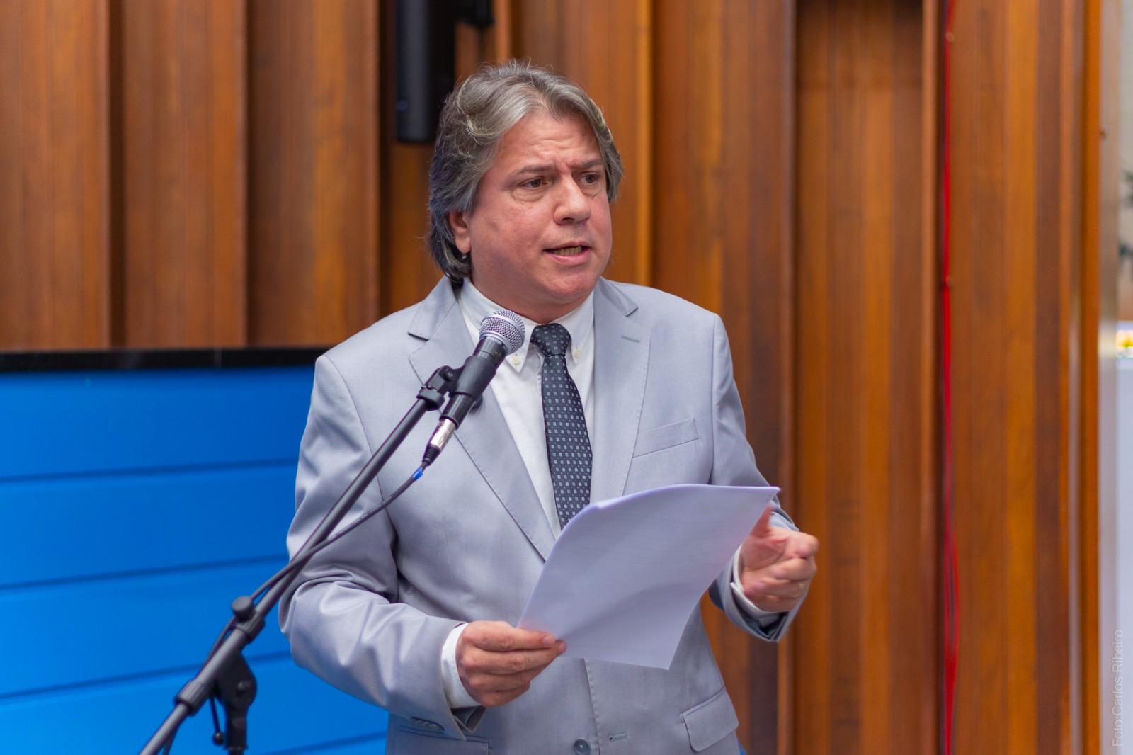 Caravina cobra secretário por atraso em concurso da Polícia Civil de MS