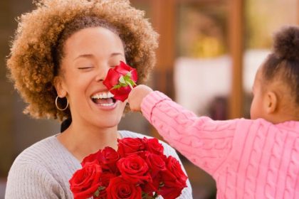 Workshop “Força e Cuidado: Uma Jornada de Equilíbrio” em homenagem às mães servidoras será nesta terça-feira (20)