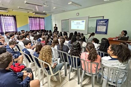 CREAS realiza palestra em alusão a campanha nacional “Faça Bonito”
