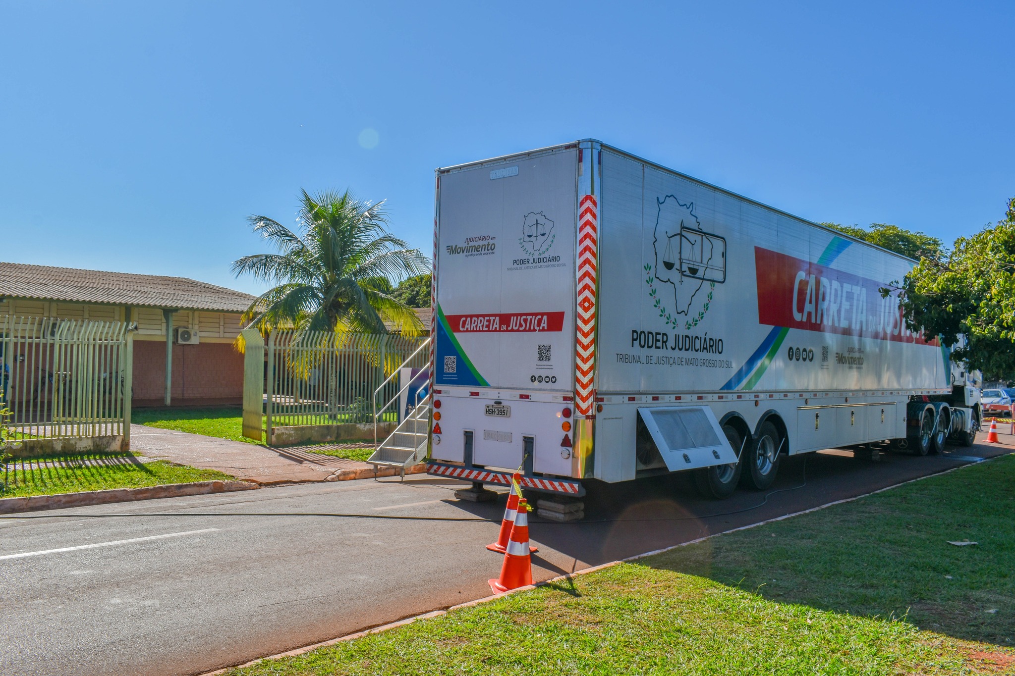 Carreta da Justiça realiza 350 atendimentos em Selvíria