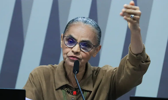 Fala desrespeitosa de senador leva Marina Silva a deixar audiência