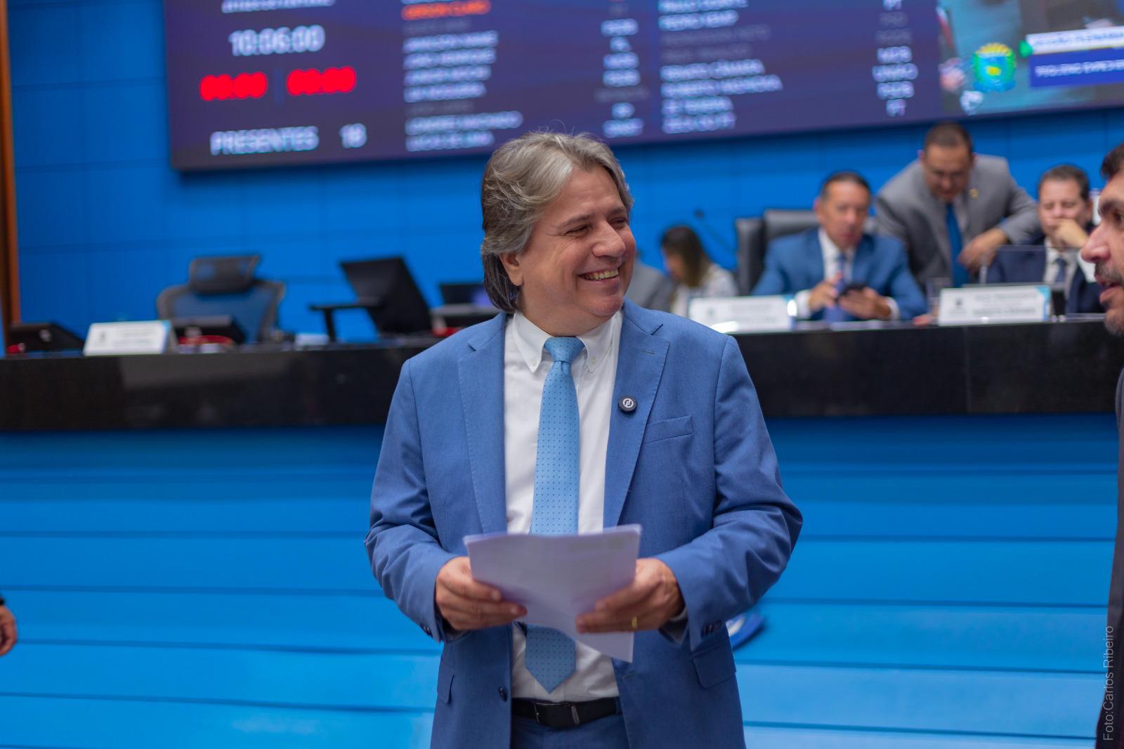 Com apoio de Caravina, MS lança mega caravana de castração