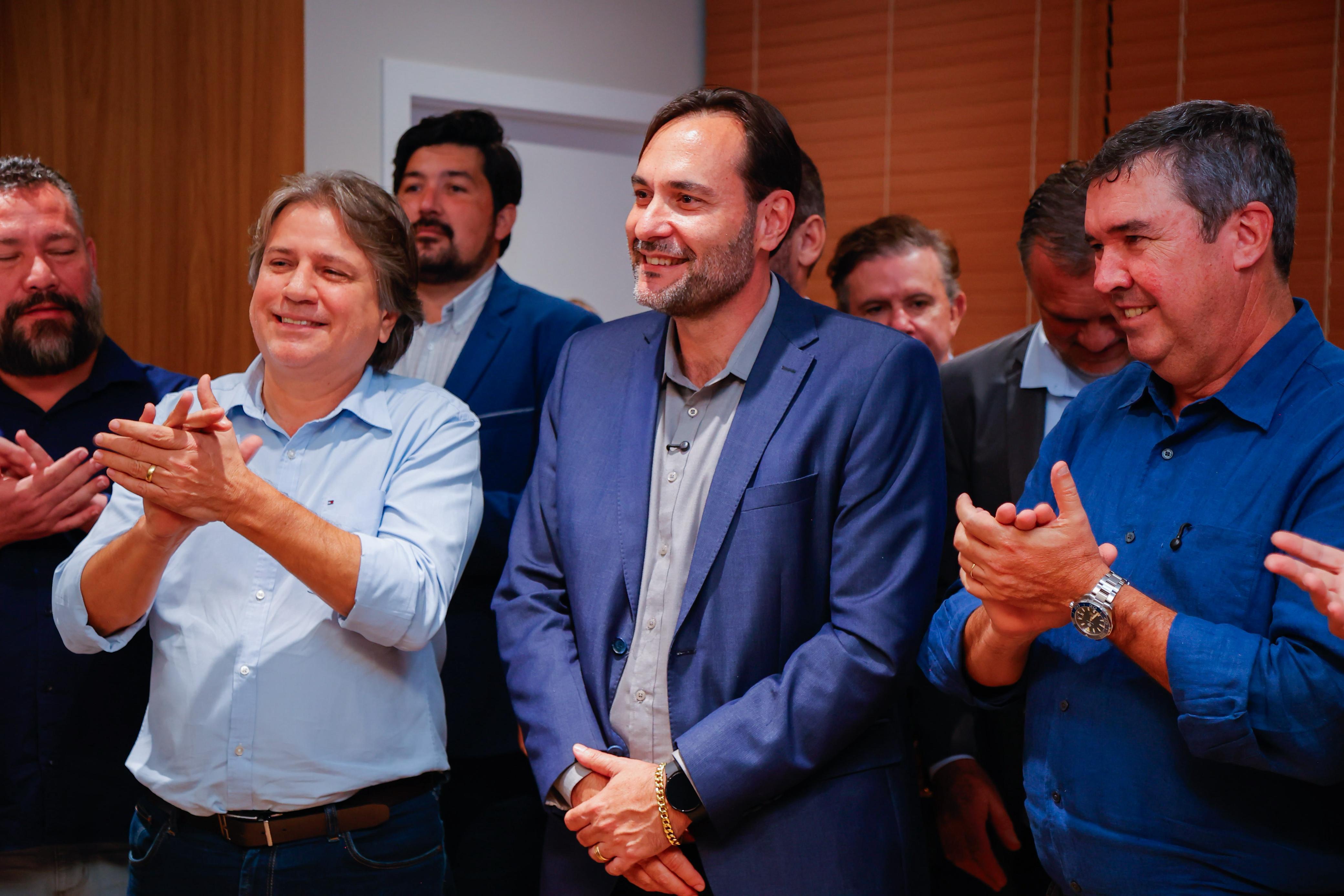 Nova Andradina conquista obras estratégicas com apoio de Caravina e atuação do prefeito Dr Leandro