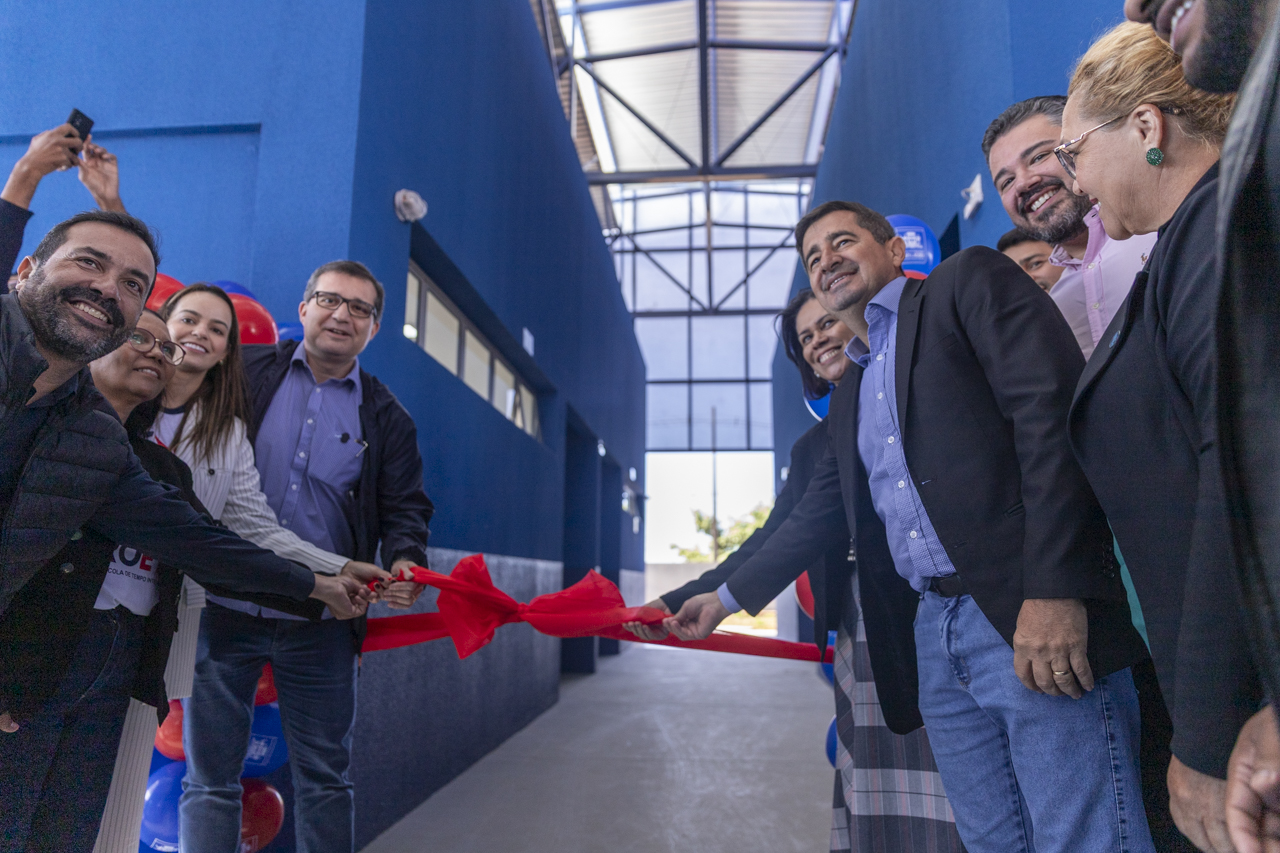 Vereadores prestigiam inaugurações de espaços para Projeto Escola de Tempo Integral (PROETI)