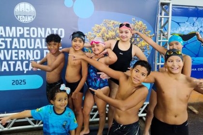 PEQUENOS NADADORES – Equipe de TL conquista 10 medalhas na etapa do Estadual de Natação