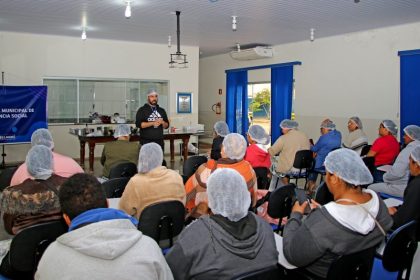 MS Qualifica + Social qualifica mais 30 cidadãos com curso gratuito de preparo de bolos caseiros