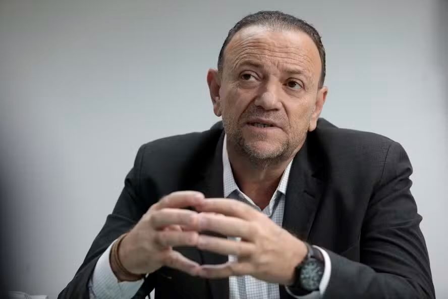 PT confirma Edinho Silva como novo presidente do partido