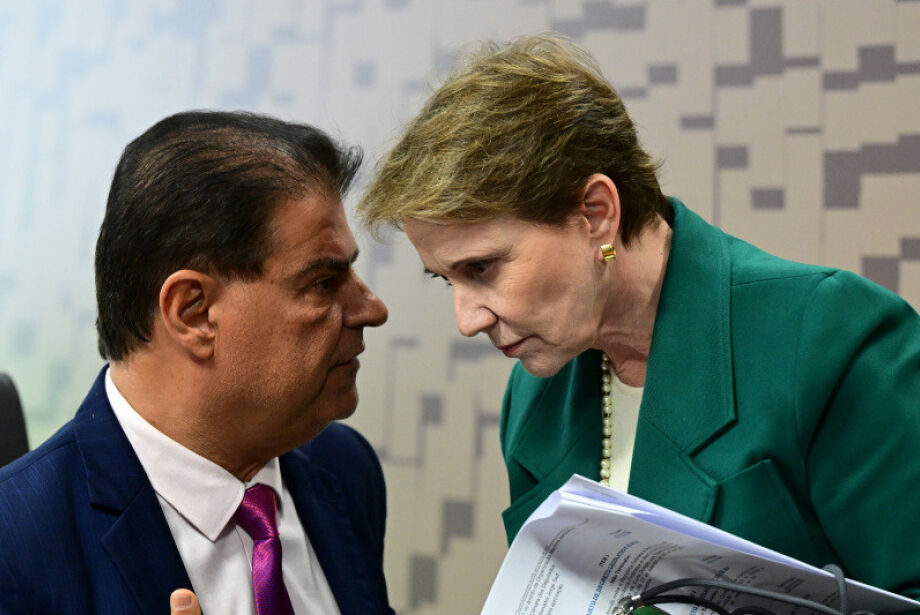 Nelsinho ironiza e diz que missão aos EUA não será no "McDonald's"  