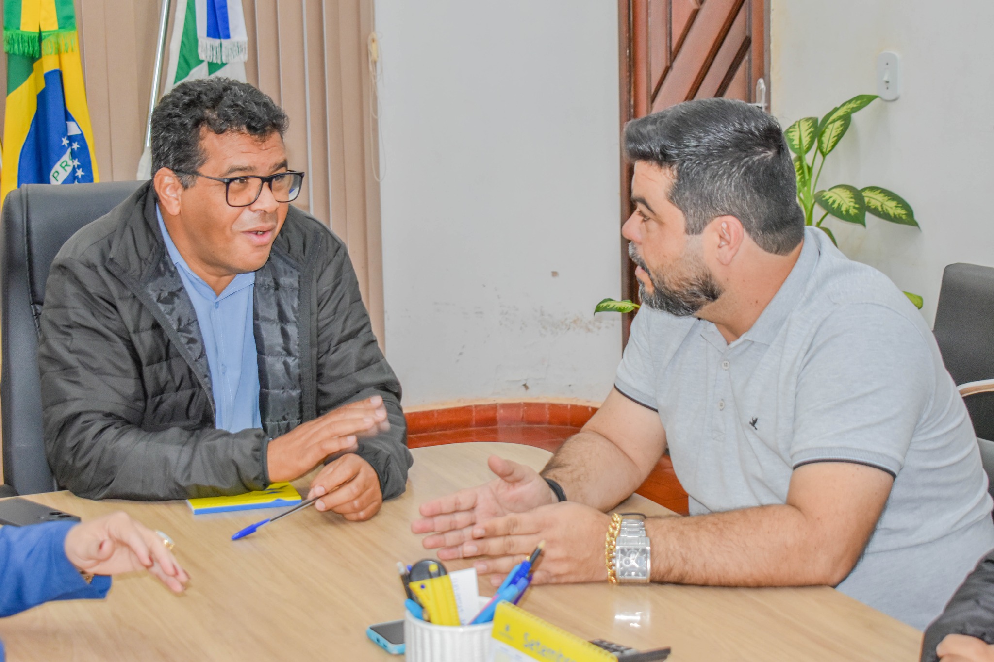 Prefeitos de Selvíria e Ilha Solteira se reúnem