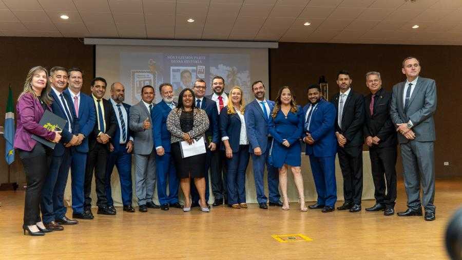 Câmara celebra 110 anos em solenidade carregada de história