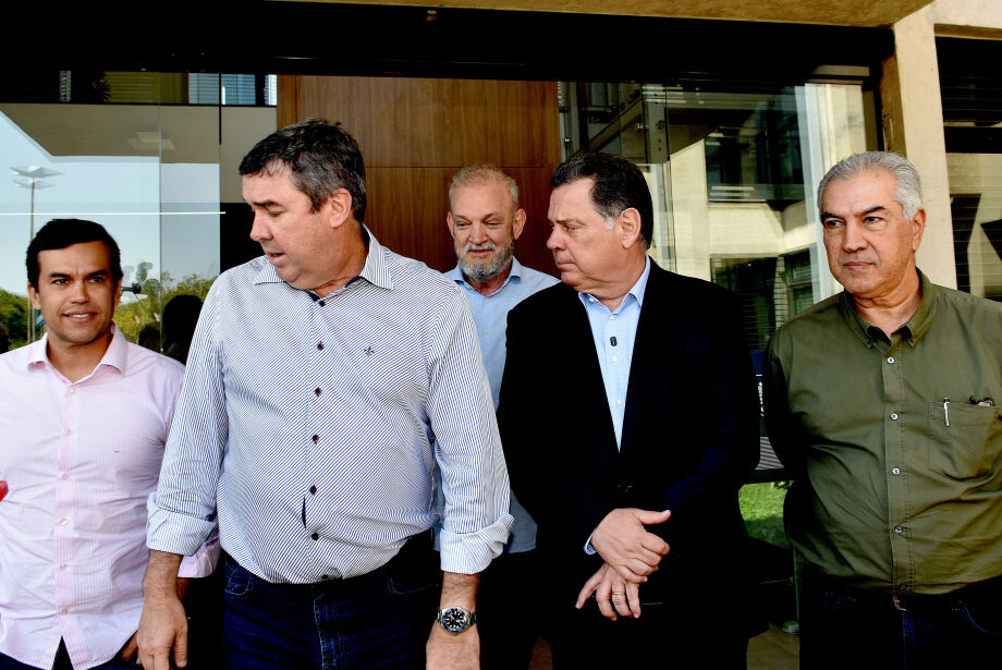 Azambuja sai, mas diz que deputados federais ficarão no ninho 