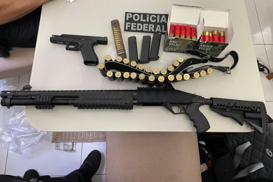 PF toma três armas de CAC envolvido com o narcotráfico  