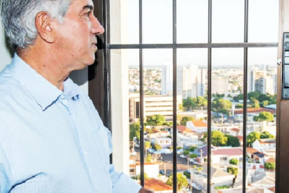 Azambuja anuncia que vai levar mais da metade dos prefeitos tucanos para o PL  