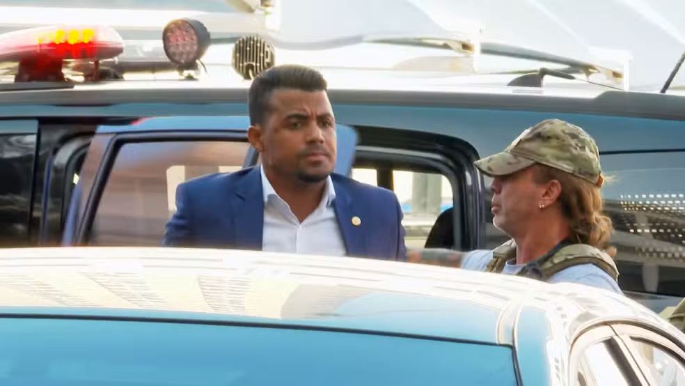 Deputado estadual TH Joias é preso por tráfico, venda de armas e elo com o Comando Vermelho