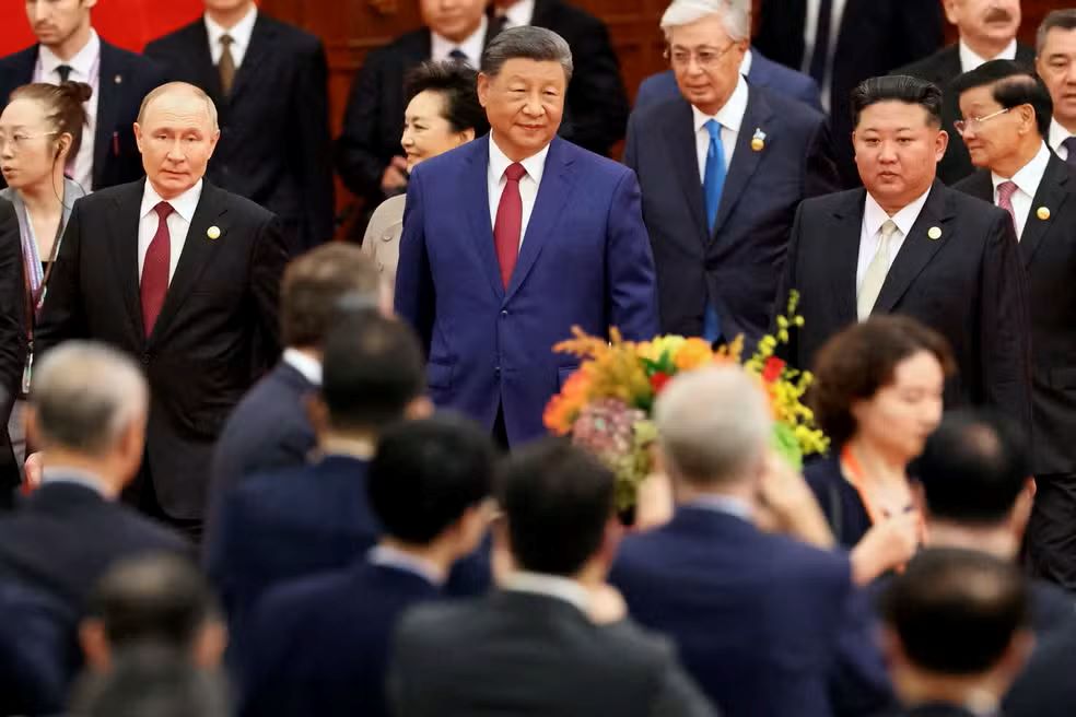 'Sinais anti-ocidentais': China manda mensagem aos EUA e aliados com parada militar validada por Rússia e Coreia do Norte e novidades militares