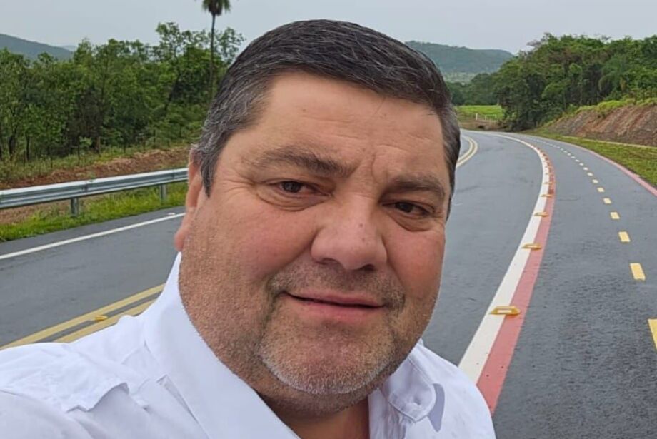 Divulgados os nomes dos 18 prefeitos que trocarão o PSDB pelo PL no Estado  