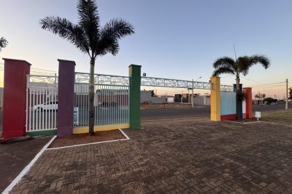 Praça Mais Parque recebe revitalização através da Secretaria de Infraestrutura