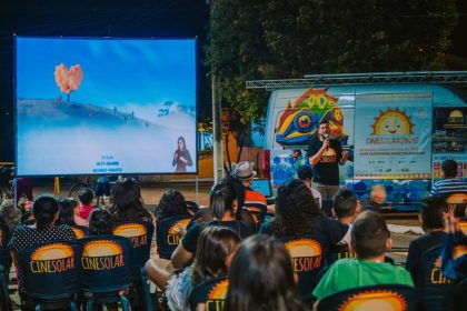 HOJE É DIA DE CINEMA – CineSolarzinho movido a energia solar terá duas sessões em Três Lagoas