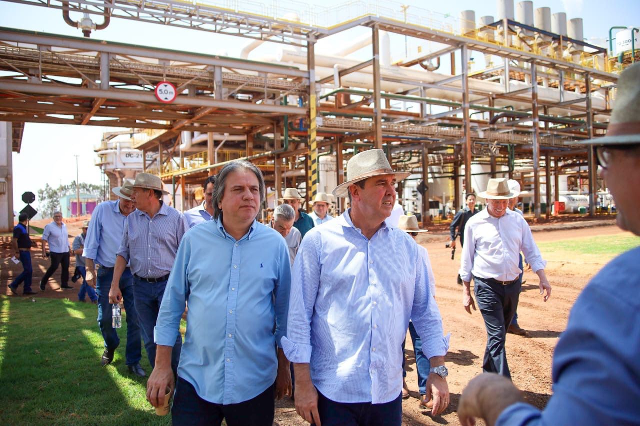 Ao lado do governador, Caravina acompanha entregas e investimentos em Cassilândia e Paranaíba