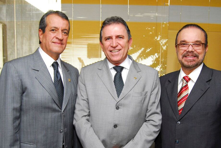 Novo PL: Valdemar Costa Neto pediu prioridade na eleição de Giroto a Azambuja  