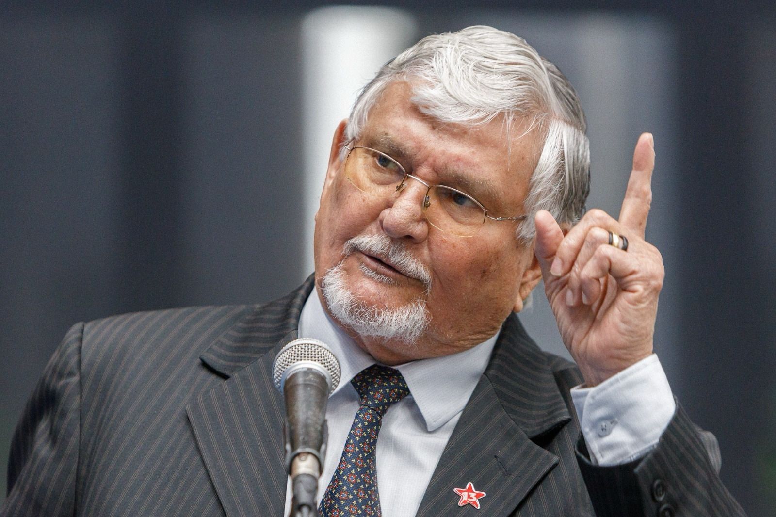 Zeca cobra proteção à saúde em comunidade indígena afetada por pulverização de agrotóxicos