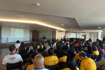 Curso promovido pela SMS e SES incentiva a participação ativa dos homens gestação da mulher