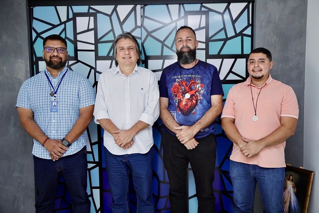 Caravina fortalece diálogo com lideranças e visita instituições em Dourados