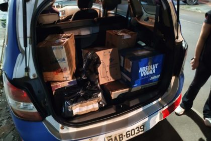 Ação conjunta da Vigilância Sanitária de TL apreende mais de 100 garrafas de bebidas destiladas sem registro