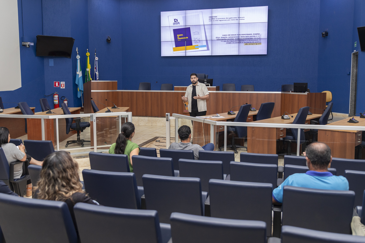 Câmara lança manual de comunicação, redes sociais e de redação