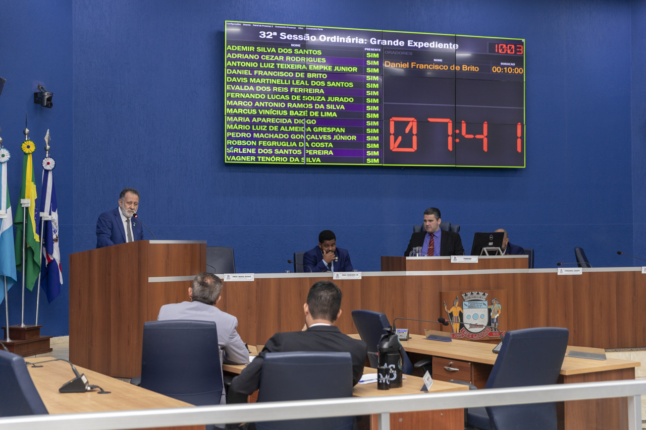 Vereadores aprovam socorro prioritário para crianças dos CEIs