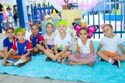 Alunos da REME de Três Lagoas liberam a criatividade no Dia do Cabelo Maluco