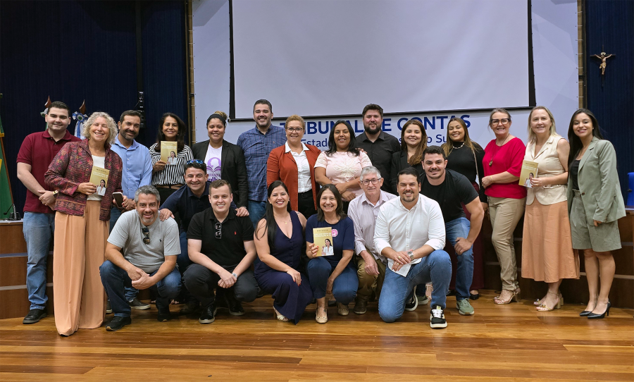 Câmara de Vereadores de Três Lagoas participa de encontro legislativo voltado às políticas públicas para mulheres