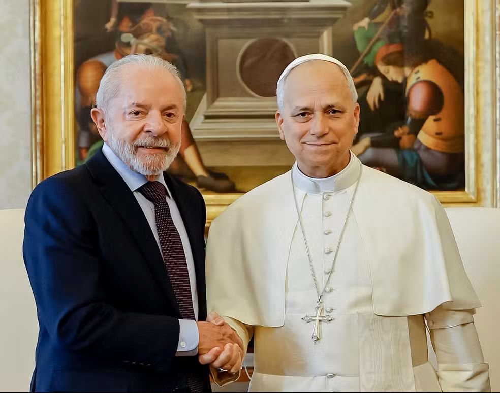 Lula se encontra com papa Leão XIV no Vaticano, fala sobre a fome e faz convite para a COP 30