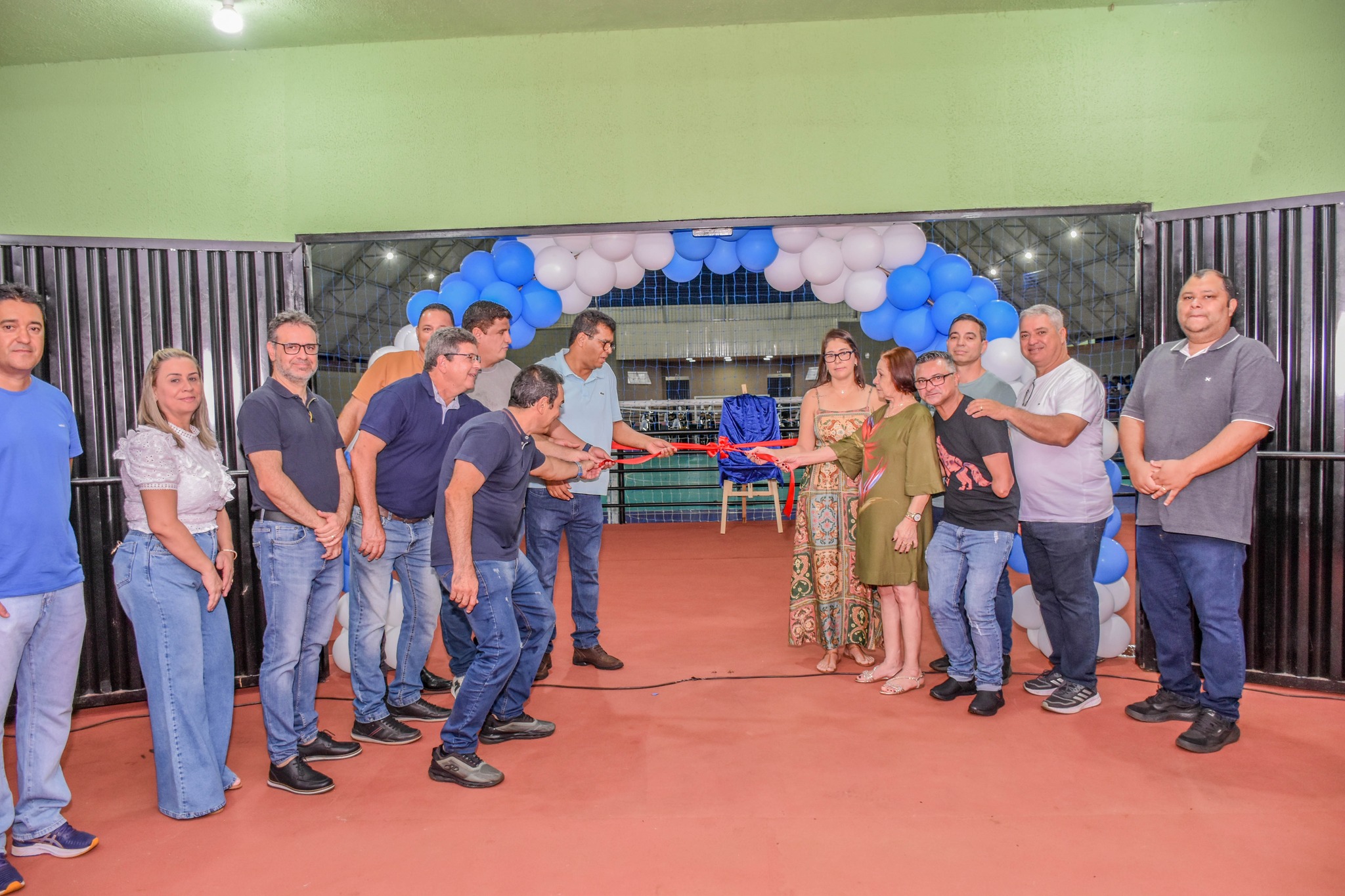 Prefeitura entrega ginásio totalmente reformado e modernizado em Selvíria